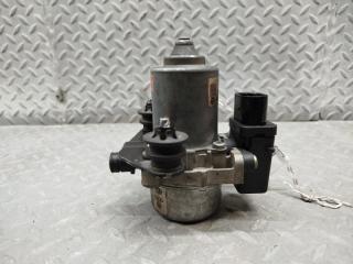 Вакуумный насос тормозной системы VOLKSWAGEN PASSAT VARIANT 365 CAXA 1J06121810 1 ракурс