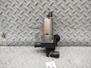 Помпа BMW X1 E84 64116928246 1 ракурс
