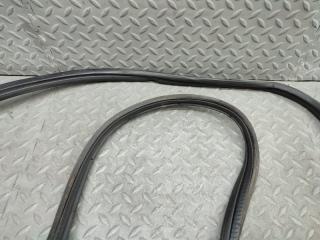 Уплотнение багажника NISSAN SKYLINE ENR33 RB25DE 3 ракурс