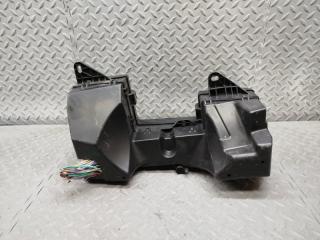 Блок предохранителей JAGUAR XF CC9 AJ30 5605002810 2 ракурс