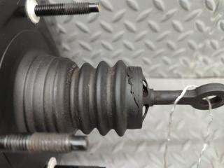 Главный тормозной цилиндр JEEP GRAND CHEROKEE WH EZB P52124080AB 3 ракурс
