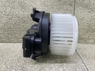 Мотор печки HONDA WR-V DG5 L15D 2 ракурс Мотор печки HONDA WR-V DG5 L15D 2 ракурс