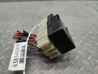 Блок предохранителей VOLVO XC70 BZ90 B6304T4 6G9T-14K131-AB 4 ракурс