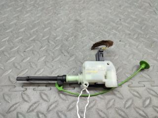 Замок лючка бензобака VOLVO XC70 BZ90 B6304T4 861131-36 4 ракурс