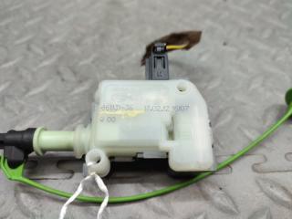 Замок лючка бензобака VOLVO XC70 BZ90 B6304T4 861131-36 5 ракурс