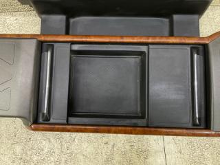 Бардачок между сиденьями HONDA ELYSION RR1 K24A 5 ракурс