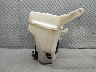 Бачок стеклоомывателя VOLVO XC70 BZ90 B6304T4 30784233 4 ракурс