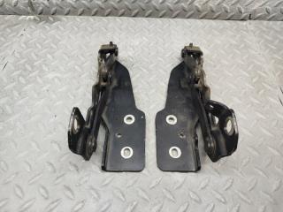 Петля капота JEEP COMPASS MK49 ED3 1 ракурс Петля капота JEEP COMPASS MK49 ED3 1 ракурс
