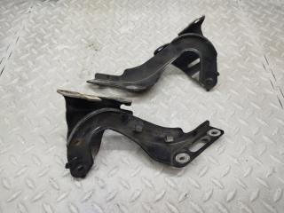 Петля капота HONDA ODYSSEY RC1 K24W VTEC 3 ракурс