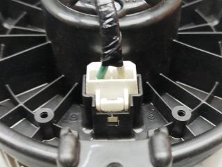 Мотор печки HONDA JADE FR4 LEB 3 ракурс