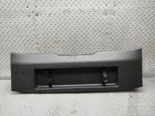 Накладка замка багажника HONDA JADE FR4 LEB 84640-T4R-J010 5 ракурс