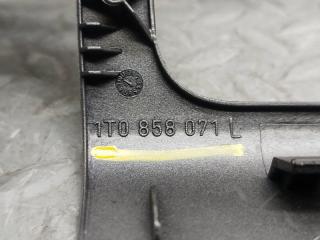 Консоль магнитофона VOLKSWAGEN TOURAN 1T2 BLG 1T0858071 4 ракурс