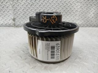 Мотор печки задний HONDA ODYSSEY RC1 K24W VTEC 2 ракурс