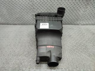 Корпус воздушного фильтра PEUGEOT 206 2D NFU (TU5JP4) 9634107180 2 ракурс Корпус воздушного фильтра PEUGEOT 206 2D NFU (TU5JP4) 9634107180 2 ракурс