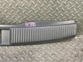Накладка замка багажника SUBARU LEVORG VM4 FB16ESZH9A 95073VA000 3 ракурс