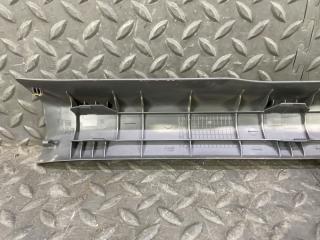 Накладка на порог правая передняя TOYOTA PRIUS ALPHA ZVW41 2ZR-FXE 67913-47060 5 ракурс