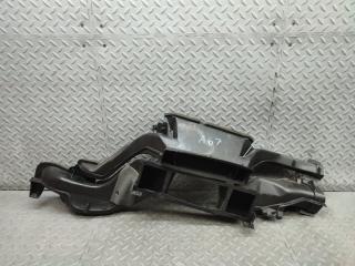 Воздуховод TOYOTA PRIUS ALPHA ZVW41 2ZR-FXE 55990-47070 4 ракурс