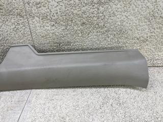 Накладка на порог правая передняя TOYOTA ISIS ANM10 1AZ-FSE 67913-44030 3 ракурс