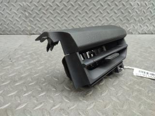 Дуйки правые передние NISSAN NOTE E13 HR12DE 687606XJ0A 3 ракурс