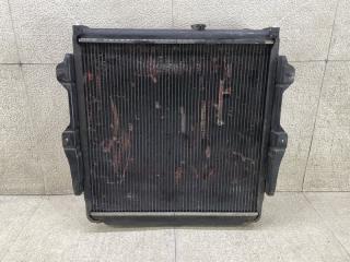 Радиатор основной TOYOTA LAND CRUISER PRADO KZJ78 1KZ-TE 1 ракурс Радиатор основной TOYOTA LAND CRUISER PRADO KZJ78 1KZ-TE 1 ракурс