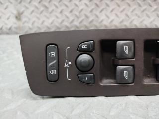 Блок упр. стеклоподьемниками правый передний VOLVO V40 MV63 B5204T 31376495 3 ракурс Блок упр. стеклоподьемниками правый передний VOLVO V40 MV63 B5204T 31376495 3 ракурс