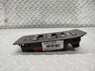 Блок упр. стеклоподьемниками правый передний VOLVO V40 MV63 B5204T 31376495 5 ракурс Блок упр. стеклоподьемниками правый передний VOLVO V40 MV63 B5204T 31376495 5 ракурс