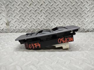Блок упр. стеклоподьемниками правый передний TOYOTA BB NCP30 2NZ-FE 84820-52140 4 ракурс