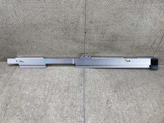 Направляющая шторок VOLVO XC70 BZ90 B6304T4 31292554 5 ракурс