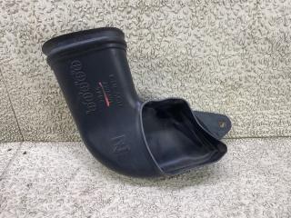 Воздуховод SUBARU FORESTER SG5 EJ202DXUAE A12SA01 2 ракурс Воздуховод SUBARU FORESTER SG5 EJ202DXUAE A12SA01 2 ракурс