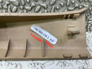 Накладка на стойку кузова правая передняя PORSCHE CAYENNE 958 M06.EC (CGE) 7P0868238A 3 ракурс