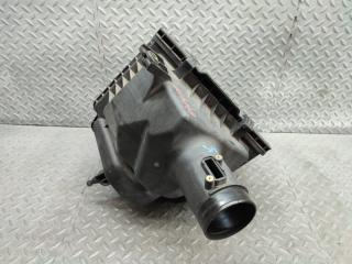 Корпус воздушного фильтра NISSAN FUGA PY50 VQ35DE 3 ракурс