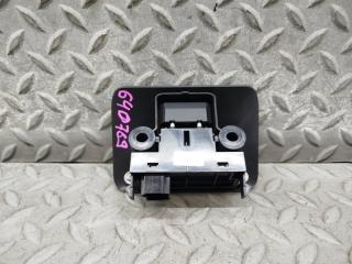 Клапан стояночного тормоза VOLVO XC70 BZ90 B6304T4 31334637 2 ракурс