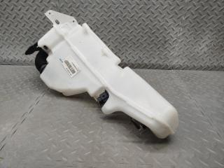 Бачок стеклоомывателя PORSCHE CAYMAN 981 99152870590 4 ракурс Бачок стеклоомывателя PORSCHE CAYMAN 981 99152870590 4 ракурс