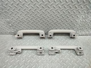 Ручка в салоне VOLVO XC70 BZ90 B6304T4 4 ракурс Ручка в салоне VOLVO XC70 BZ90 B6304T4 4 ракурс
