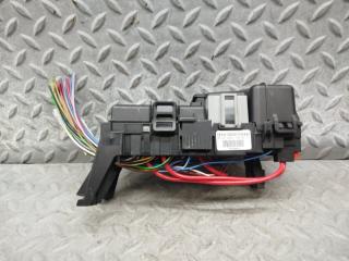 Блок предохранителей VOLVO XC70 BZ90 B6304T4 31337663 3 ракурс