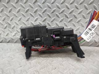 Блок предохранителей VOLVO XC70 BZ90 B6304T4 31337663 4 ракурс