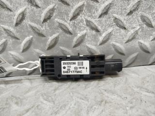 Датчик airbag JEEP GRAND CHEROKEE WH EZB 04671779AC 1 ракурс