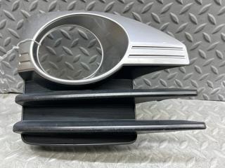 Ободок туманки правый передний TOYOTA VOXY ZRR70 52127-28380 3 ракурс