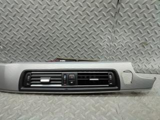Накладка на торпеду BMW 5-SERIES F11 N47D20C F49209137-07 2 ракурс