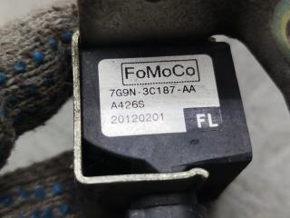 Датчик ускорения левый передний VOLVO XC70 BZ90 B6304T4 7G9N-3C187-AA 4 ракурс