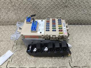 Блок предохранителей SUBARU FORESTER SG5 EJ202DXUAE 1 ракурс