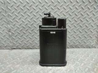 Фильтр паров топлива TOYOTA ISIS ANM10 1AZ-FSE 77704-42040 1 ракурс Фильтр паров топлива TOYOTA ISIS ANM10 1AZ-FSE 77704-42040 1 ракурс