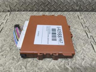 Блок иммобилайзера TOYOTA PRIUS ALPHA ZVW41 2ZR-FXE 89990-47110 4 ракурс