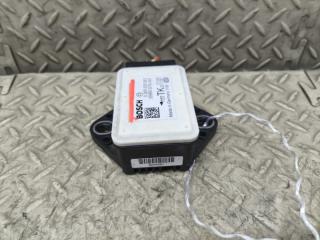 Датчик ускорения HONDA CR-V RE3 K24A VTEC 0265005683 2 ракурс