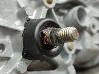 Мотор дворников передний SUZUKI WAGON R MH34S 38100-72M00 2 ракурс