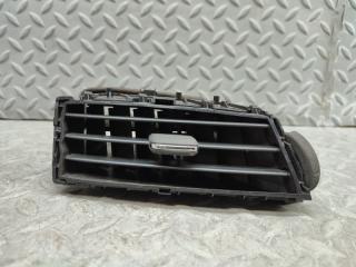 Дуйки правые передние NISSAN SKYLINE KV36 VQ37VHR 68750JK00A 1 ракурс