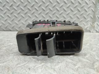 Дуйки правые передние NISSAN SKYLINE KV36 VQ37VHR 68750JK00A 5 ракурс