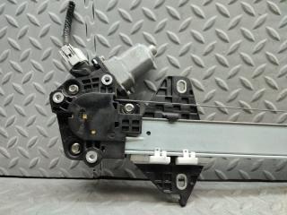 Стеклоподъемник правый задний HONDA STEPWGN RG1 K20A 2 ракурс