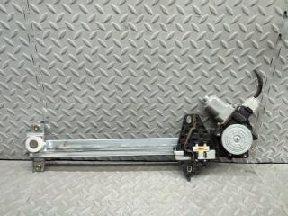 Стеклоподъемник правый задний HONDA STEPWGN RG1 K20A 4 ракурс