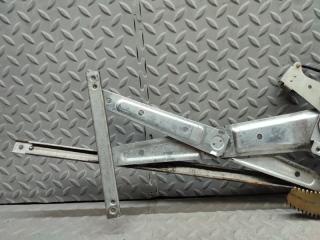 Стеклоподъемник правый передний MITSUBISHI PAJERO MINI H56A 4A30 MR925816 5 ракурс Стеклоподъемник правый передний MITSUBISHI PAJERO MINI H56A 4A30 MR925816 5 ракурс